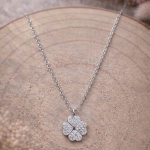 collier argenté